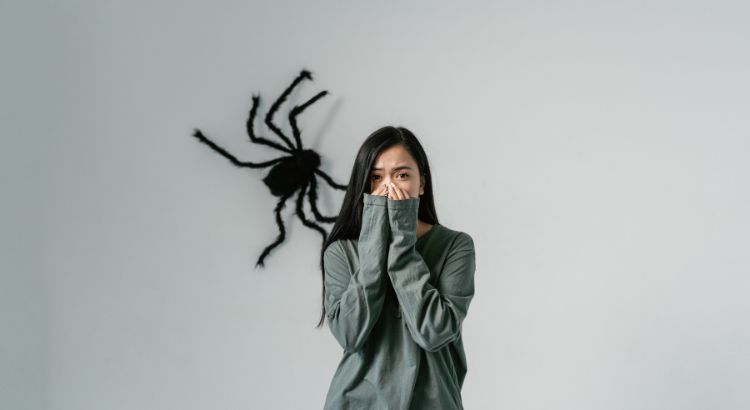 como escrever um romance de suspense de roer as unhas