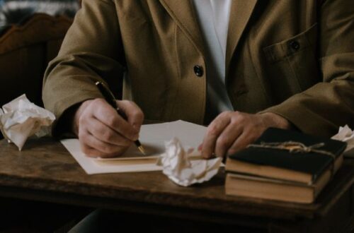 aprenda como escrever o seu primeiro livro