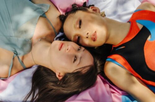 sete livros imperdiveis de fantasia de autores trans