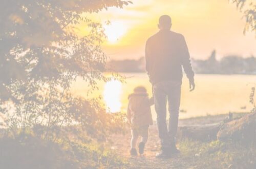 descubra cinco maneiras de escrever um livro inspirador sobre a historia da sua vida