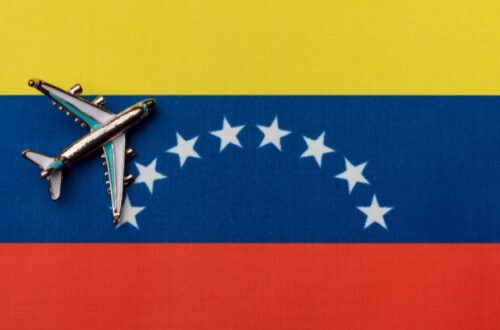 explore os escritores importantes da literatura da venezuela