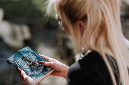 o que e um personagem redondo ou dinamico literatura