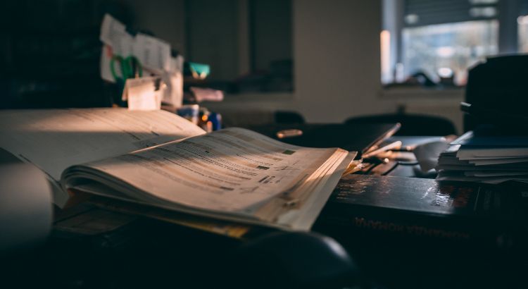 como criar o roteiro de um romance 4 estrategias para transformar ideias em historia