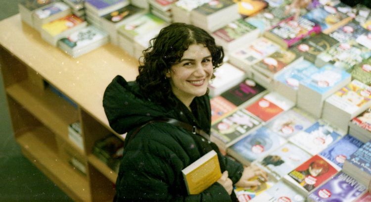 o que e ficcao comercial definicao e exemplos